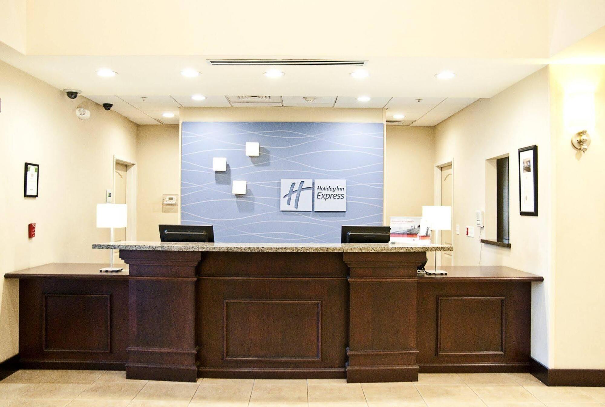 Holiday Inn Express & Suites Clovis Fresno Area By Ihg Εξωτερικό φωτογραφία