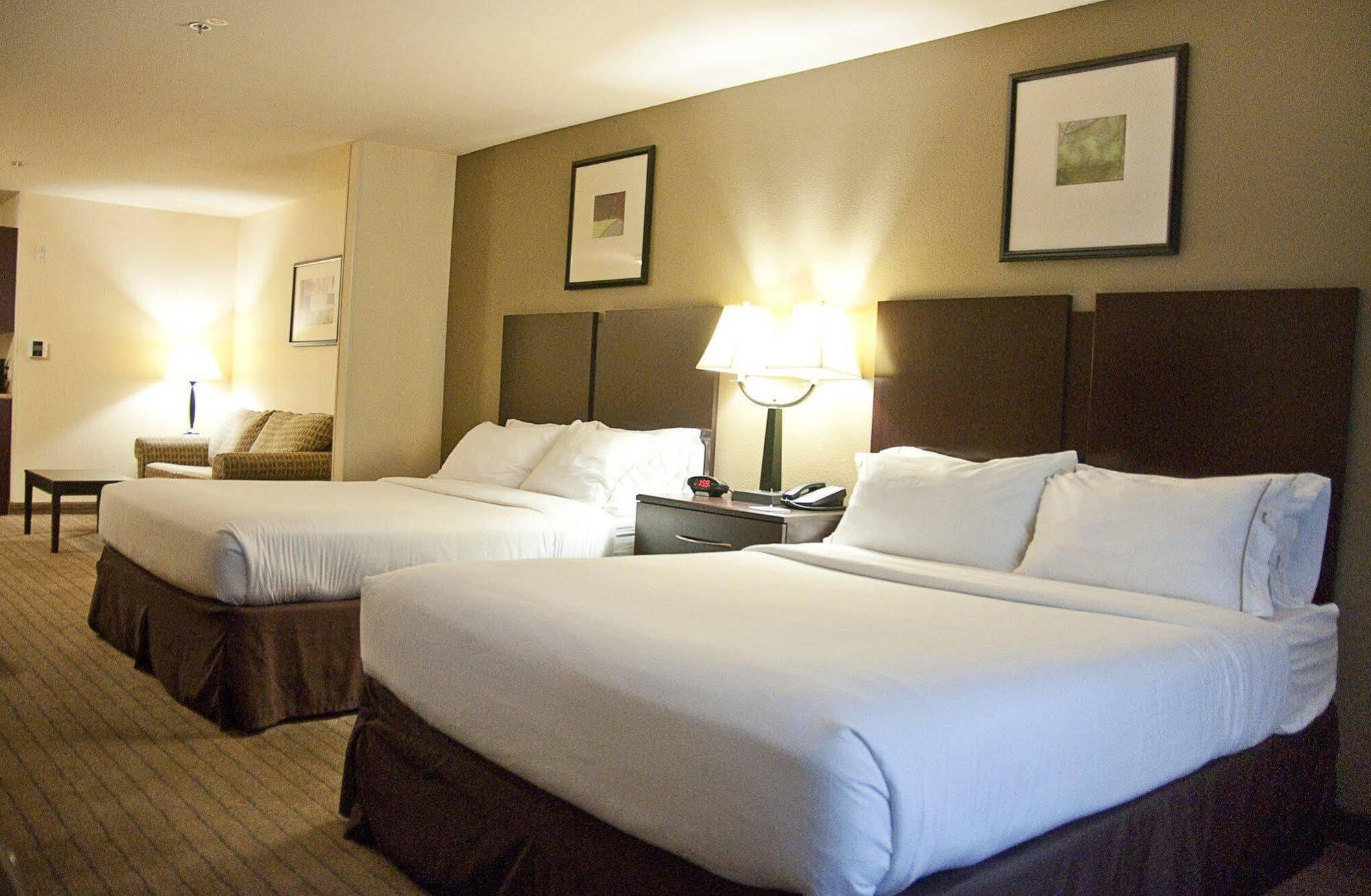 Holiday Inn Express & Suites Clovis Fresno Area By Ihg Εξωτερικό φωτογραφία